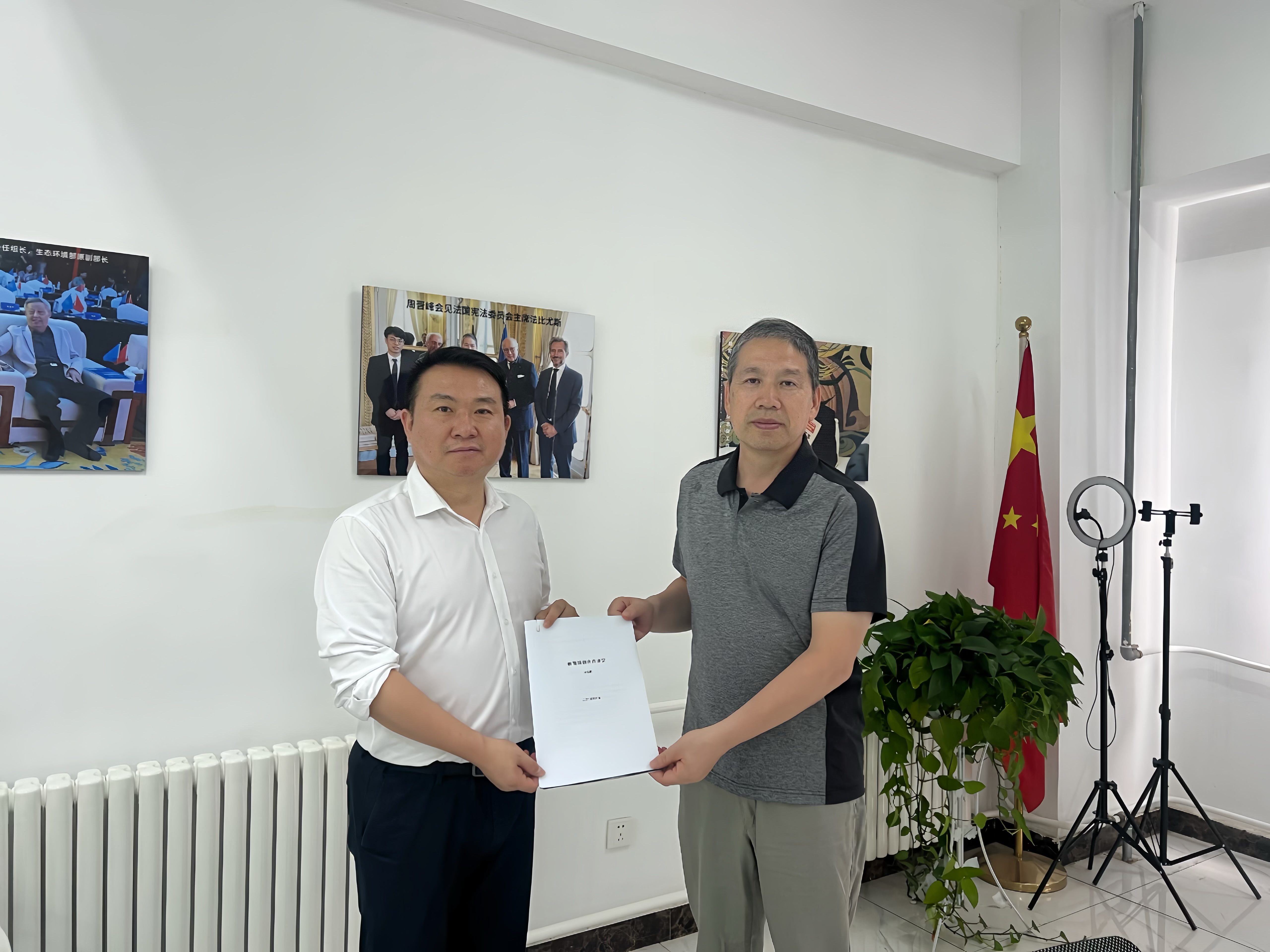 海南绿色发展教育集团与世界可持续发展科学院签署人才培养合作协议