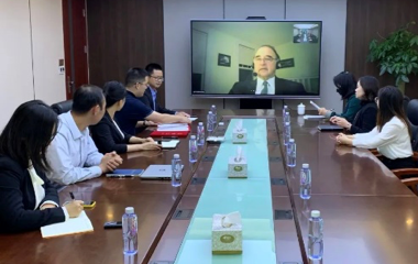 海南省绿色金融研究院与美国可持续金融学院签署合作协议