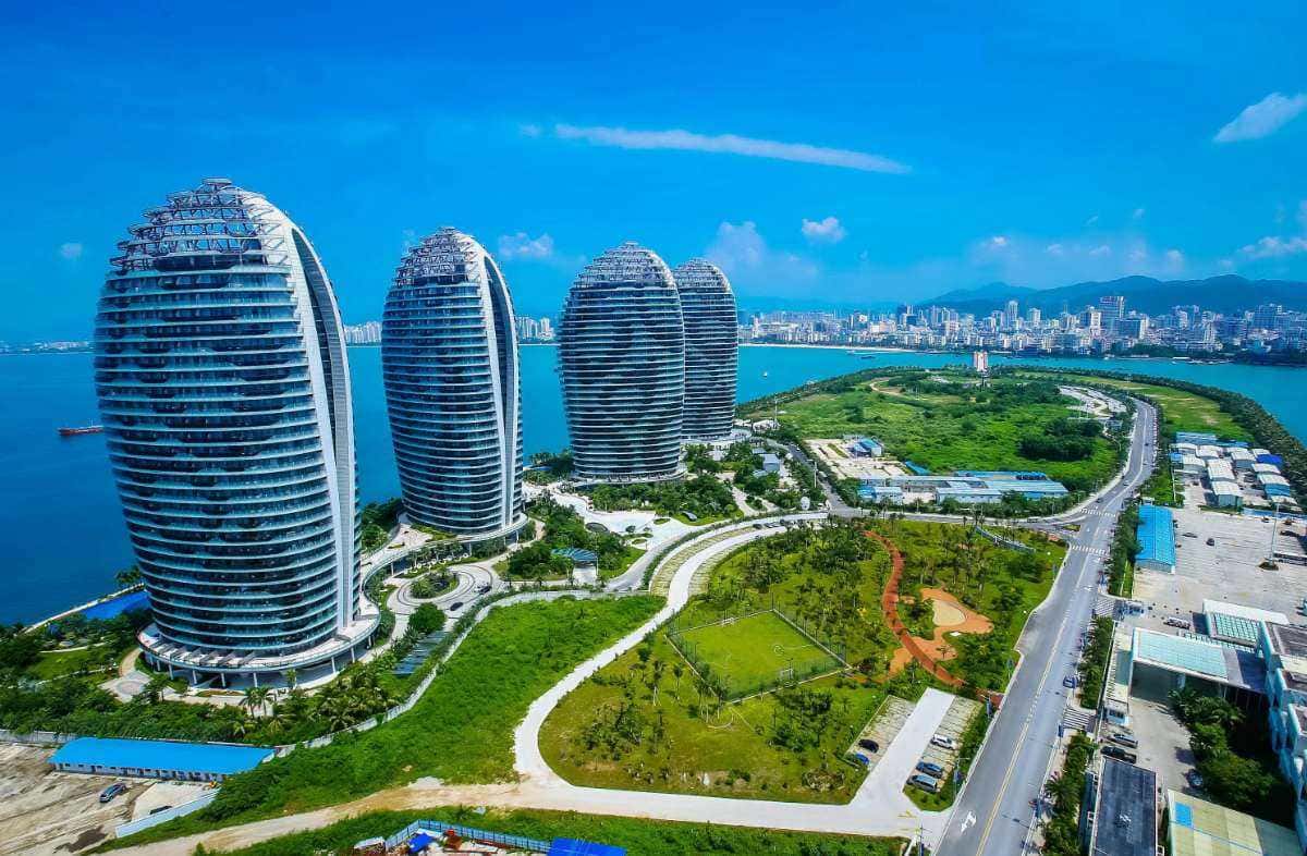 【行业研究】紧密围绕“现代产业体系建设”，实现海南金融业跨越式发展